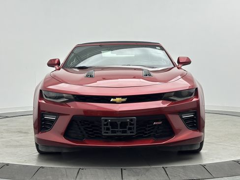 Used 2016 Chevrolet Camaro SS RWD image 2