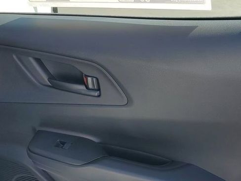 New 2026 Toyota Prius Plug-In Hybrid FWD image 31