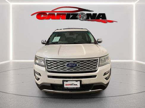 Used 2016 Ford Explorer Platinum image 8