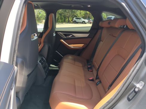 New 2026 Jaguar F-PACE R-Dynamic S image 15