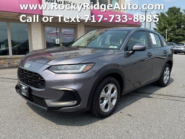 Used 2023 Honda HR-V LX image 3