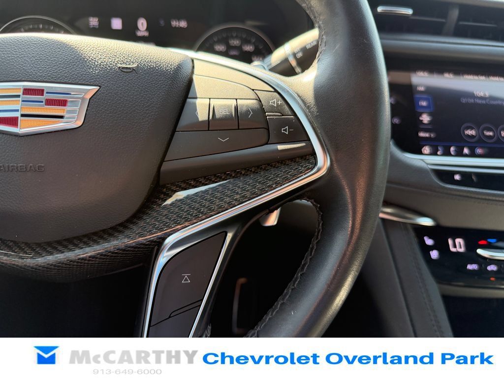Used 2022 Cadillac XT5 Sportv w/ Technology Package AWD/4WD image 14