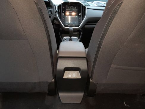 Certified 2025 Subaru Crosstrek 2.0i Premium image 27