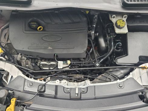 Used 2018 Ford Escape SE w/ Ford Safe & Smart Package AWD/4WD image 30