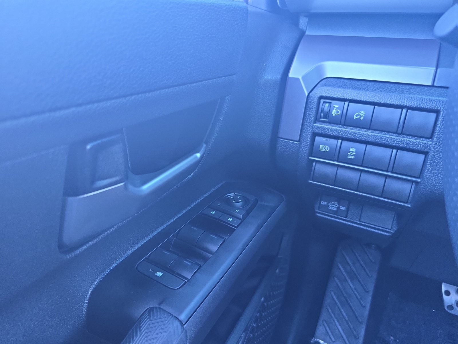 Certified 2026 Toyota Tacoma TRD Sport AWD/4WD image 23