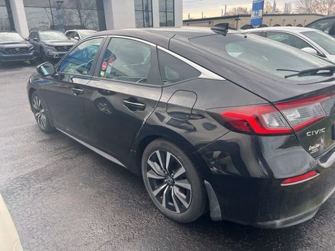 Used 2023 Honda Civic EX-L image 3