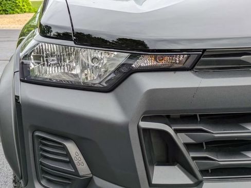 Used 2026 Chevrolet Colorado Trail Boss AWD/4WD image 10