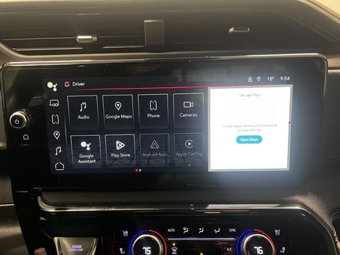 Used 2025 GMC Sierra 2500 AT4 image 24