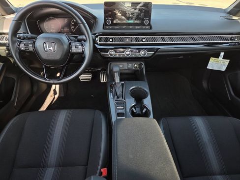 Used 2024 Honda Civic Sport image 8