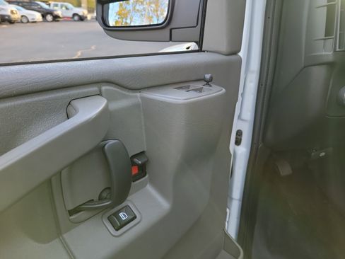 Used 2023 Chevrolet Express 2500 w/ Driver Convenience Package image 16