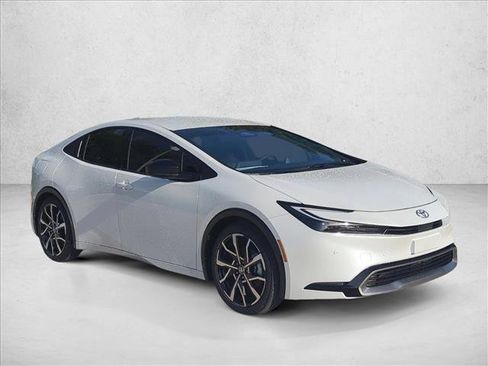 New 2026 Toyota Prius Plug-In Hybrid image 3