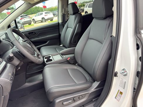 New 2026 Honda Odyssey EX-L image 11