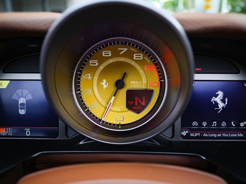 Certified 2022 Ferrari 812 GTS RWD image 29