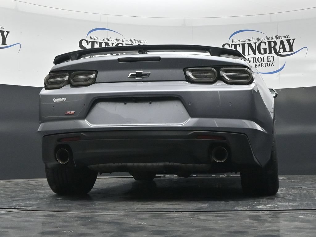 Used 2020 Chevrolet Camaro SS RWD image 30