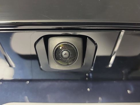 Certified 2025 Honda Accord SE image 7