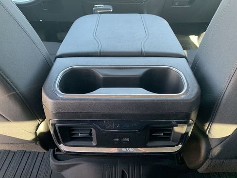 Certified 2025 GMC Sierra 1500 Elevation w/ LPO, Elevation Black Package image 20