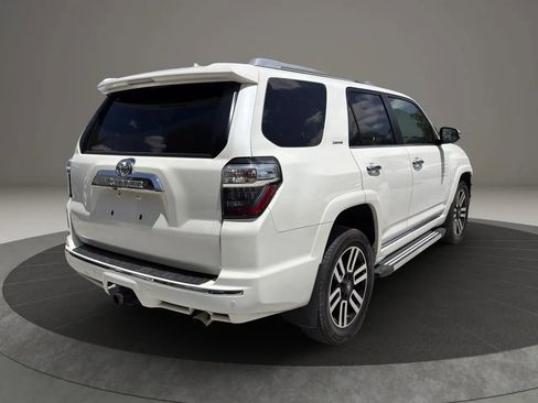Used 2017 Toyota 4Runner Limited image 5