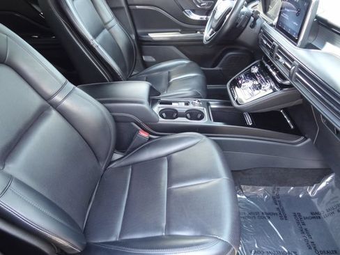 Used 2020 Lincoln Corsair FWD image 12