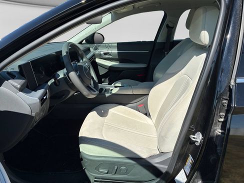 Used 2025 Hyundai Sonata SEL FWD image 18