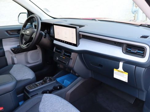 New 2026 Ford Maverick XLT AWD/4WD image 32