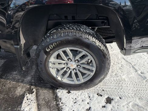 Used 2024 Chevrolet Colorado LT w/ LT Convenience Package II image 14