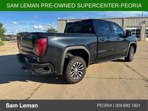 Used 2021 GMC Sierra 1500 AT4 w/ AT4 Premium Package AWD/4WD image 4