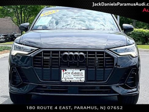 Used 2023 Audi Q3 2.0T Premium Plus w/ Premium Plus Package AWD/4WD image 3