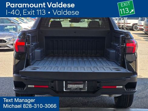 New 2025 Hyundai Santa Cruz SE image 3