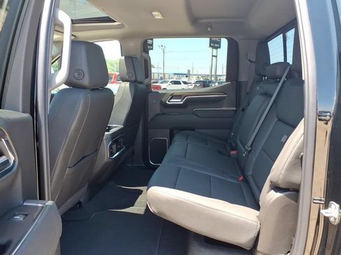 New 2026 GMC Sierra 1500 SLT w/ SLT Premium Plus Package AWD/4WD image 15