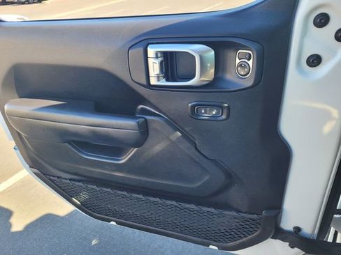 Used 2025 Jeep Wrangler Unlimited Sport S 4xe AWD/4WD image 14