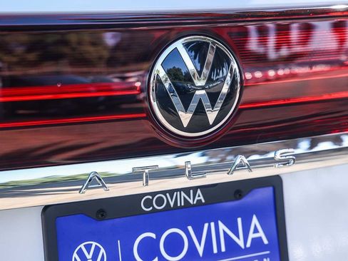 New 2026 Volkswagen Atlas SE image 11