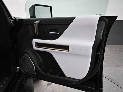 New 2025 GMC Hummer EV 3X image 20