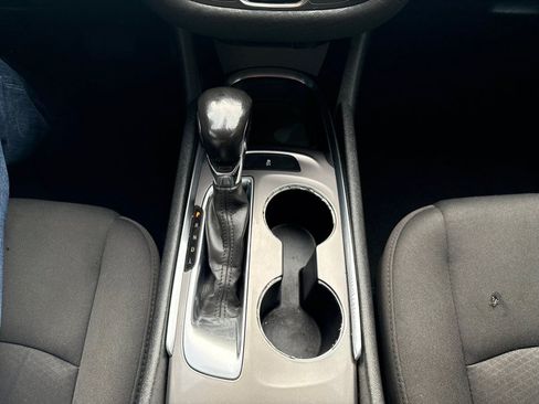 Used 2021 Chevrolet Malibu LT w/ Midnight Edition FWD image 18