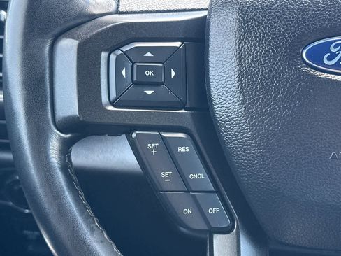 Used 2020 Ford Expedition Limited AWD/4WD image 28