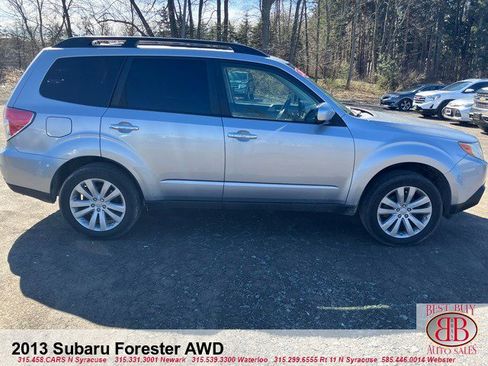Used 2013 Subaru Forester 2.5X Premium w/ All-Weather Plus Pkg AWD/4WD image 2