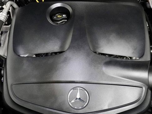 Used 2014 Mercedes-Benz CLA 250 4MATIC image 46