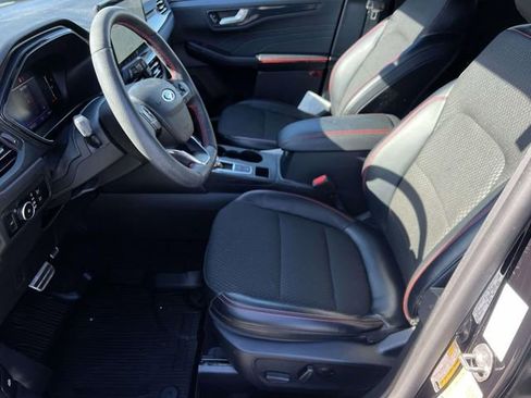 Certified 2024 Ford Escape ST-Line Select w/ Tech Pack #1 AWD/4WD image 19