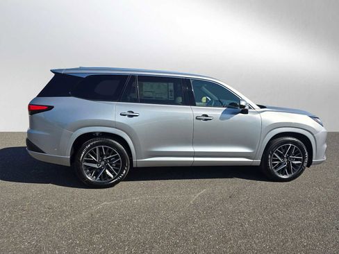 New 2026 Lexus TX 350 AWD image 2