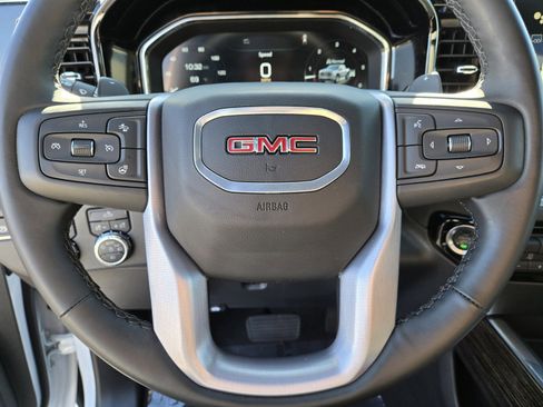 New 2025 GMC Sierra 1500 Elevation w/ Preferred Package image 10