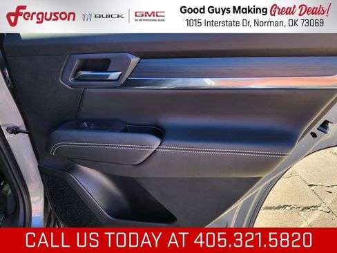 New 2026 GMC Terrain Elevation w/ Elevation Premium Package AWD/4WD image 40