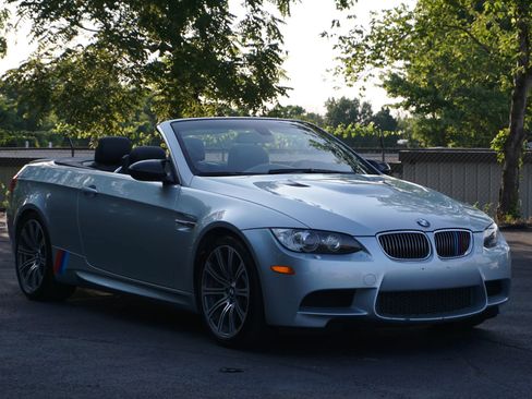 Used 2008 BMW M3 Convertible RWD image 2