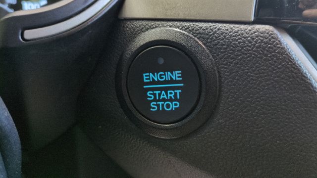 Used 2021 Ford Escape SE w/ Convenience Package AWD/4WD image 19