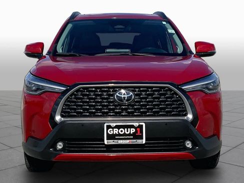 Used 2023 Toyota Corolla Cross XLE w/ Convenience Package AWD/4WD image 4