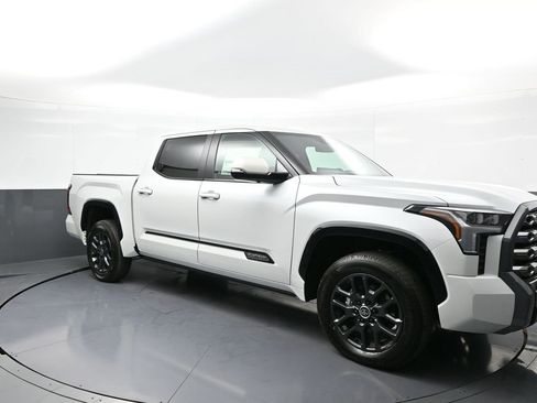 New 2024 Toyota Tundra Platinum image 4