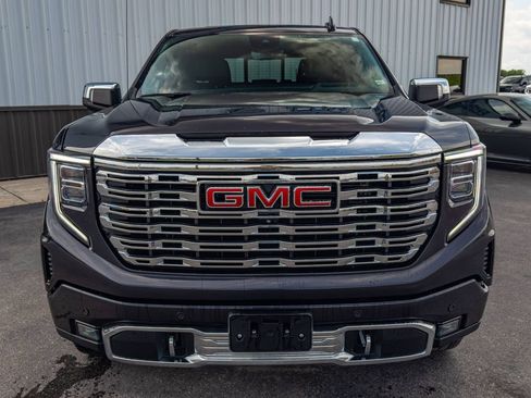 Used 2023 GMC Sierra 1500 Denali w/ Denali Reserve Package AWD/4WD image 5