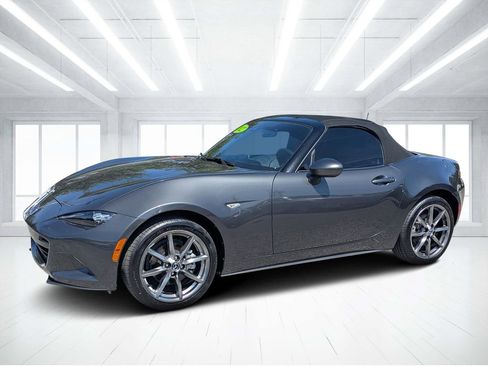 Used 2022 MAZDA MX-5 Miata Grand Touring RWD image 7