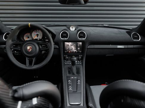 Certified 2024 Porsche 718 Boxster Spyder RS RWD image 23