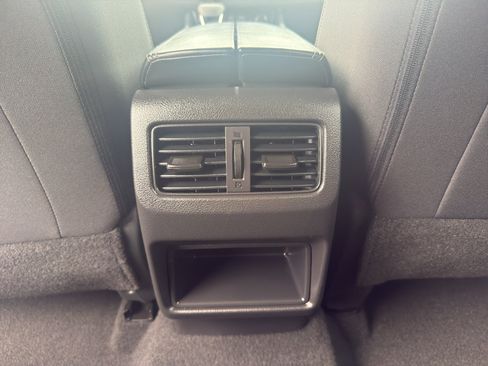 Certified 2023 Nissan Rogue S AWD/4WD image 31