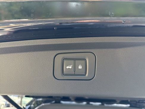 New 2026 Nissan Armada Platinum Reserve image 18