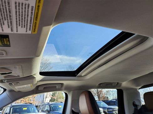 Certified 2023 Ford Maverick Lariat w/ Equipment Group 500A Standard image 20